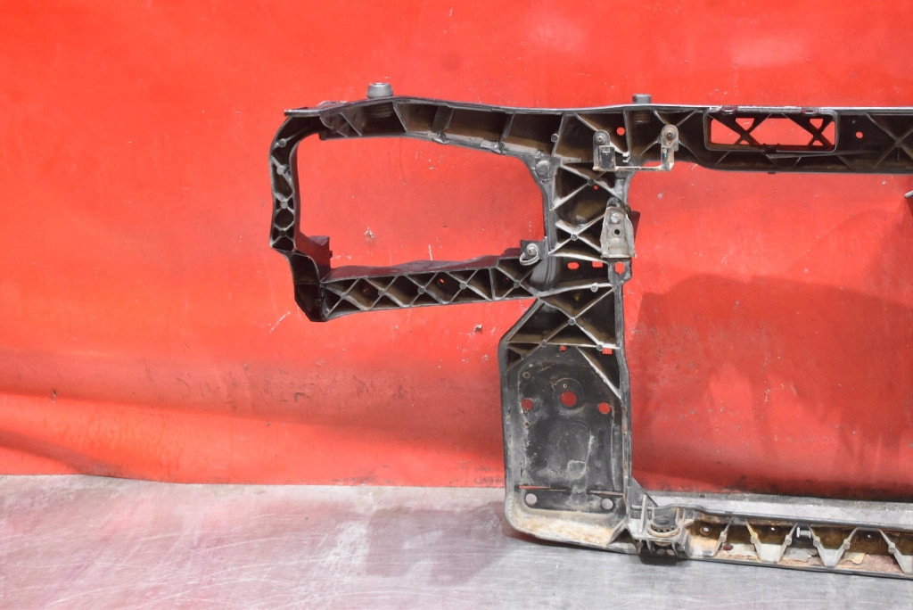 support panel for radiators pillar HYUNDAI TUCSON 1 and 2.0 CRDI 112 KM 04-10