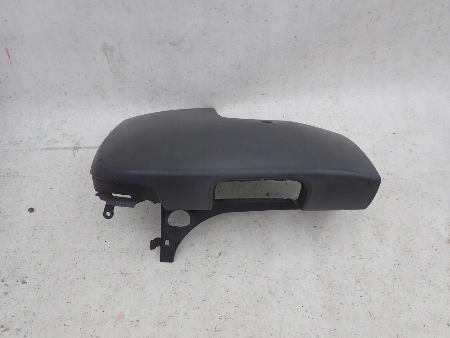 RENAULT TRAFIC II 2 01-14 BOK der stoßstange links heck hinten