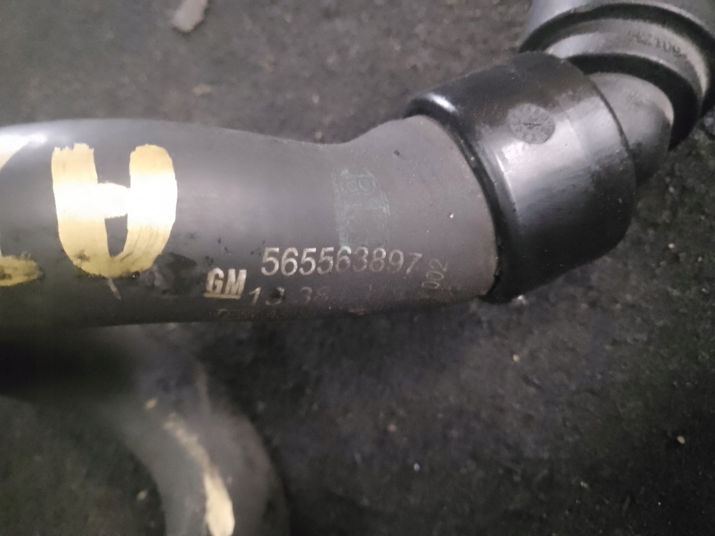 prijenos crijevo vode OPEL ASTRA J 1.6 13388318