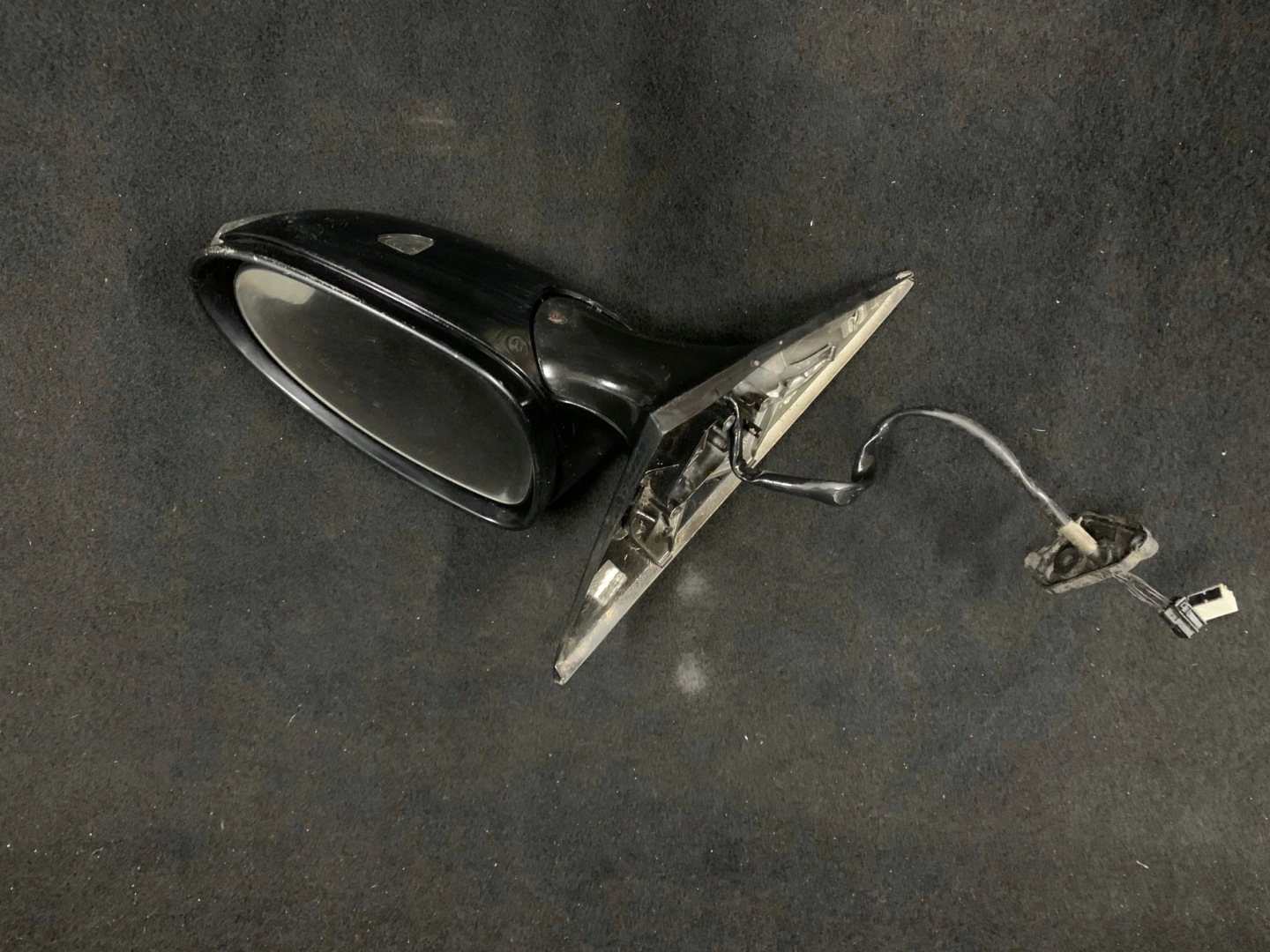 mirror right 7 + 6 13 PIN 197 Mercedes W219 CLS