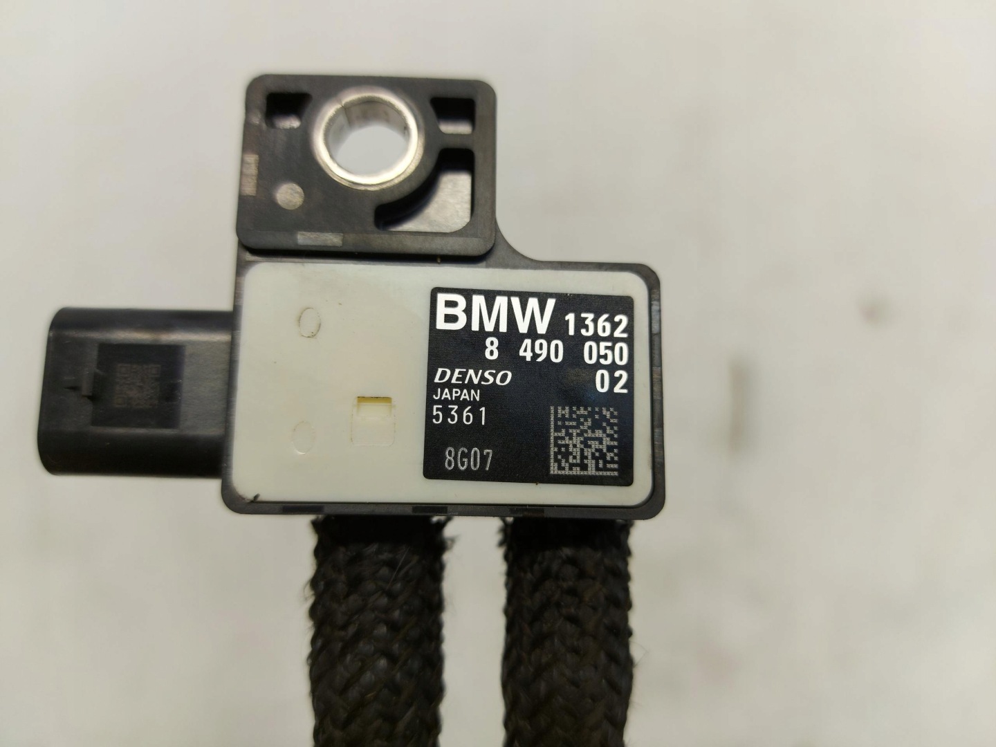 BMW 5 G60 530E x-drive exhaust gas sensor 8940050