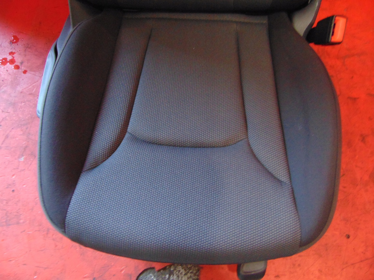 AUDI Q7 4L seat of the passenger right front front EURO
