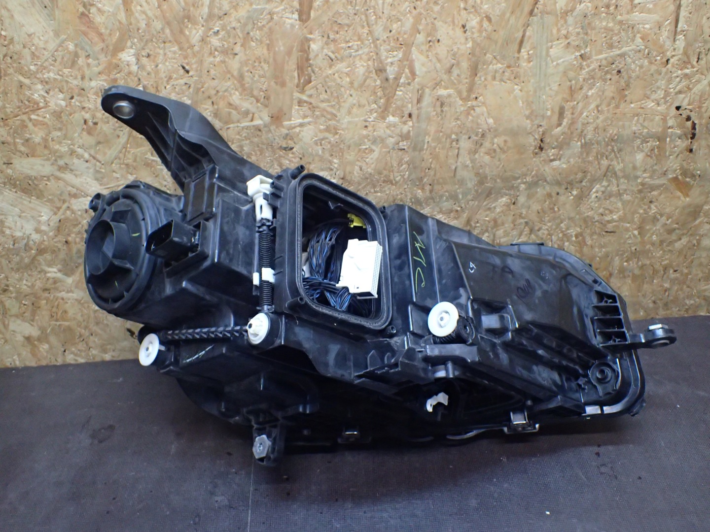LIGHT FRONT LEFT MERCEDES GLE W167 MULTIBEAM LED