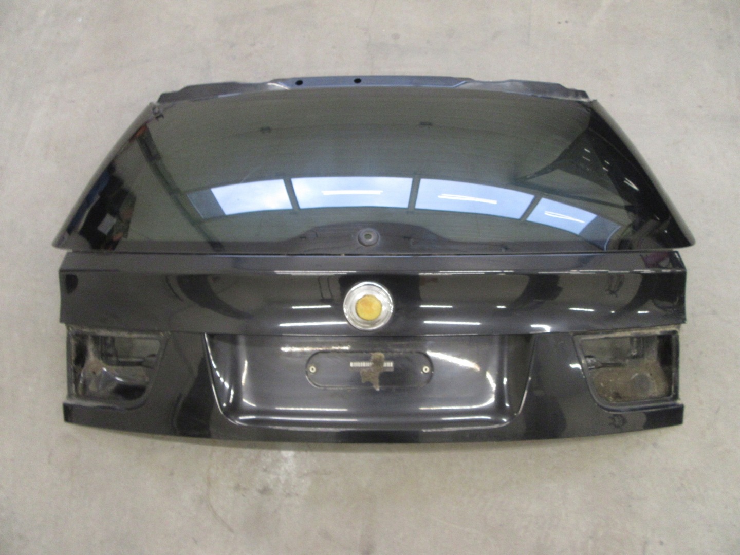 boot door rear window BMW e70 X5 475 Blacksapphire