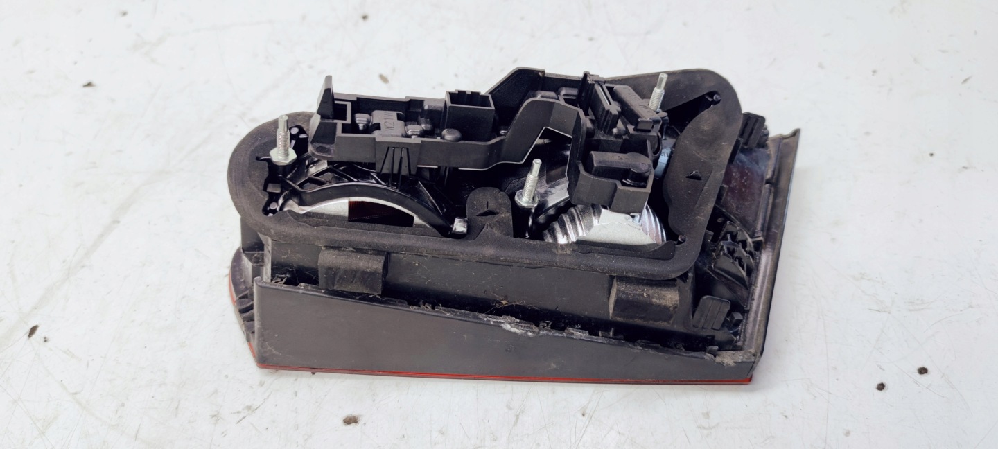 light left rear part to the bonnet AUDI A3 8V 3D 8V3945093 USZ