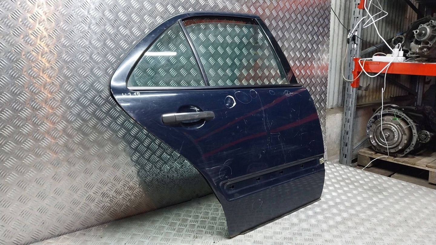 Tür heck rechts MERCEDES W210 Sedan 95