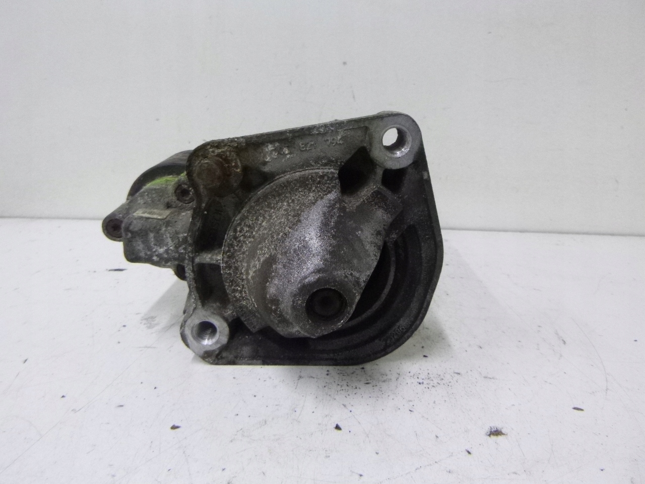 starter Volvo V70 2.4 AUTOMAT 99R.