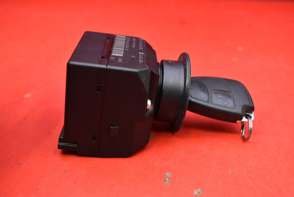 ignition key 1645450708 MERCEDES ML W164 3.0 CDI 224 KM 05-08