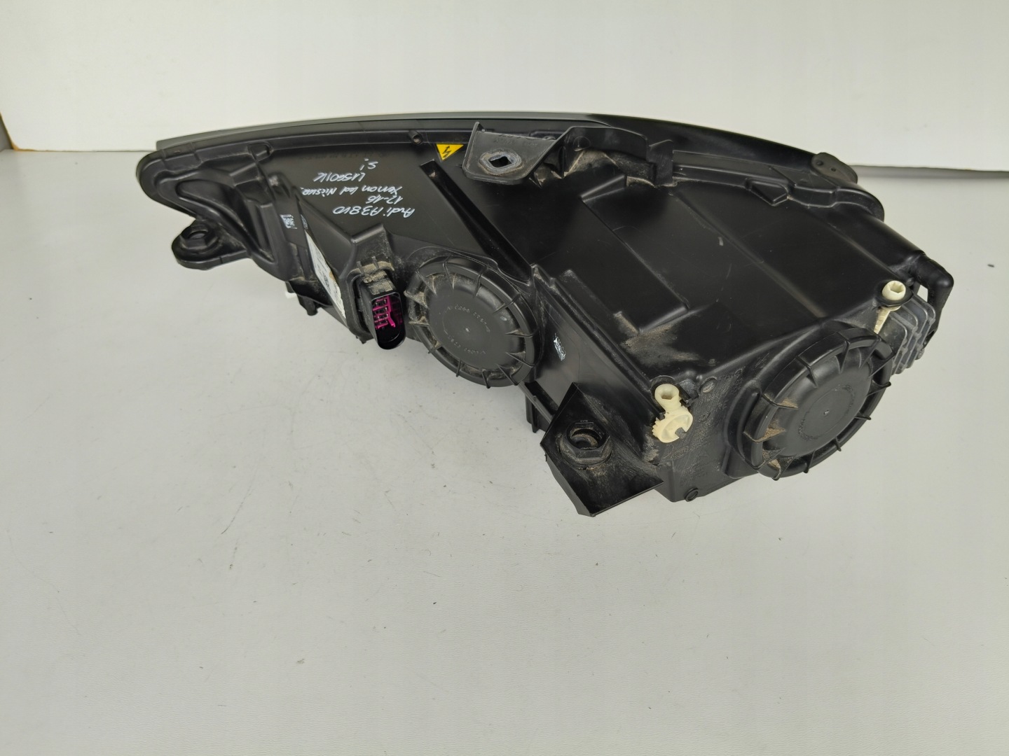 light right REFLEKTOR AUDI A3 8V 8V0 12-16 XENON LED non-setting