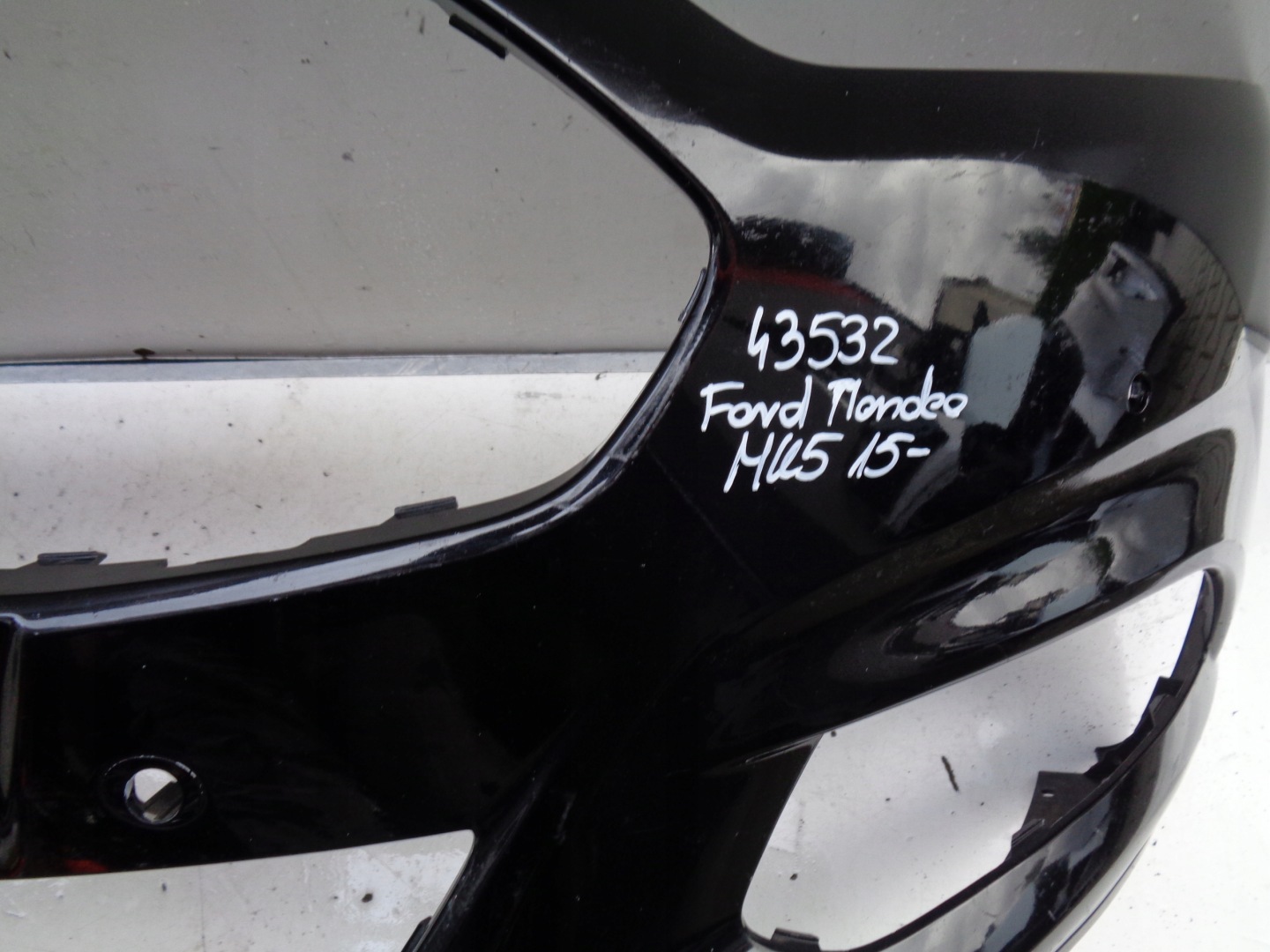 Frontstoßstange FORD MONDEO MK5 15- NR 43532
