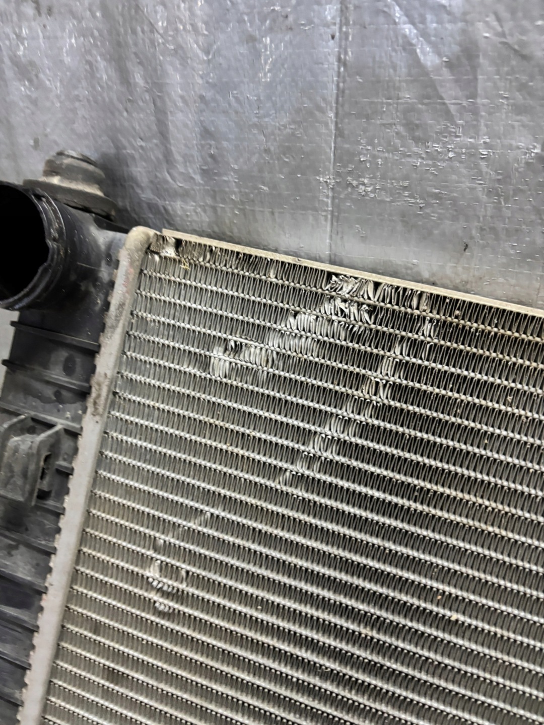 water cooler Mercedes W203 2.0K A2035001103