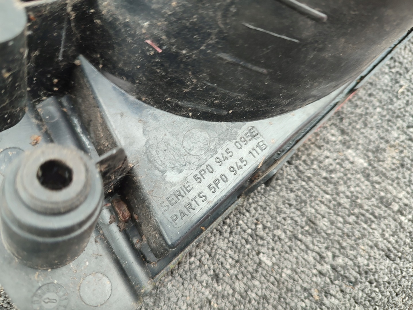 light left rear part left rear SEAT IBIZA IV 5P0945095E