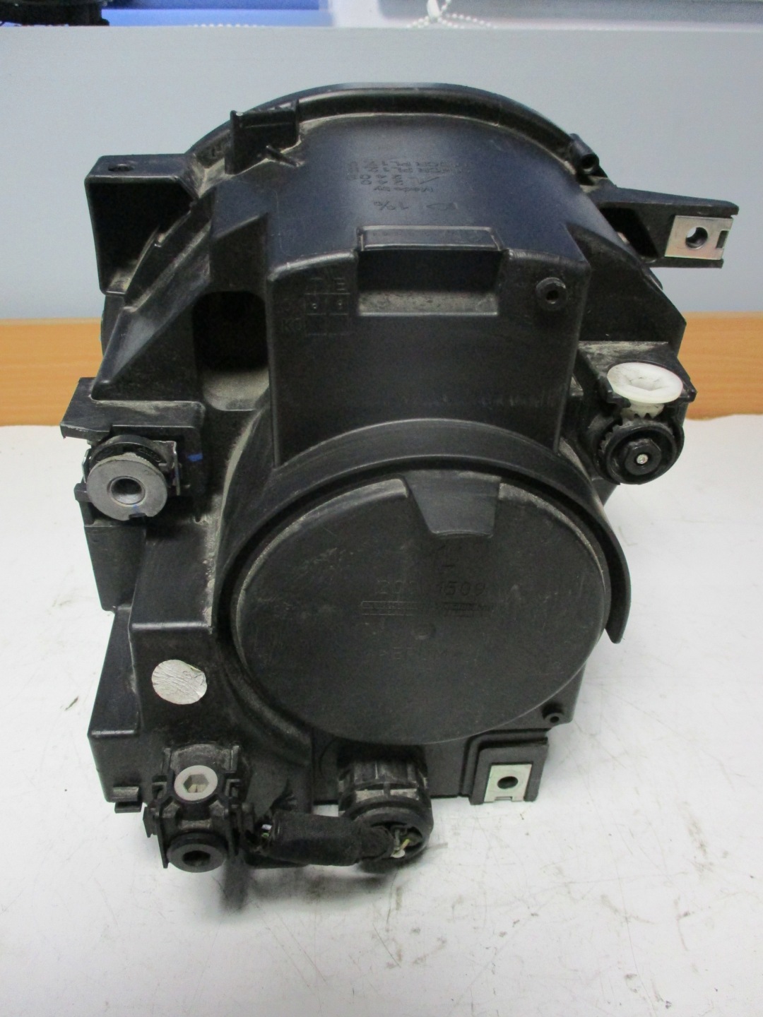 light front right Jeep Renagede 14- EU