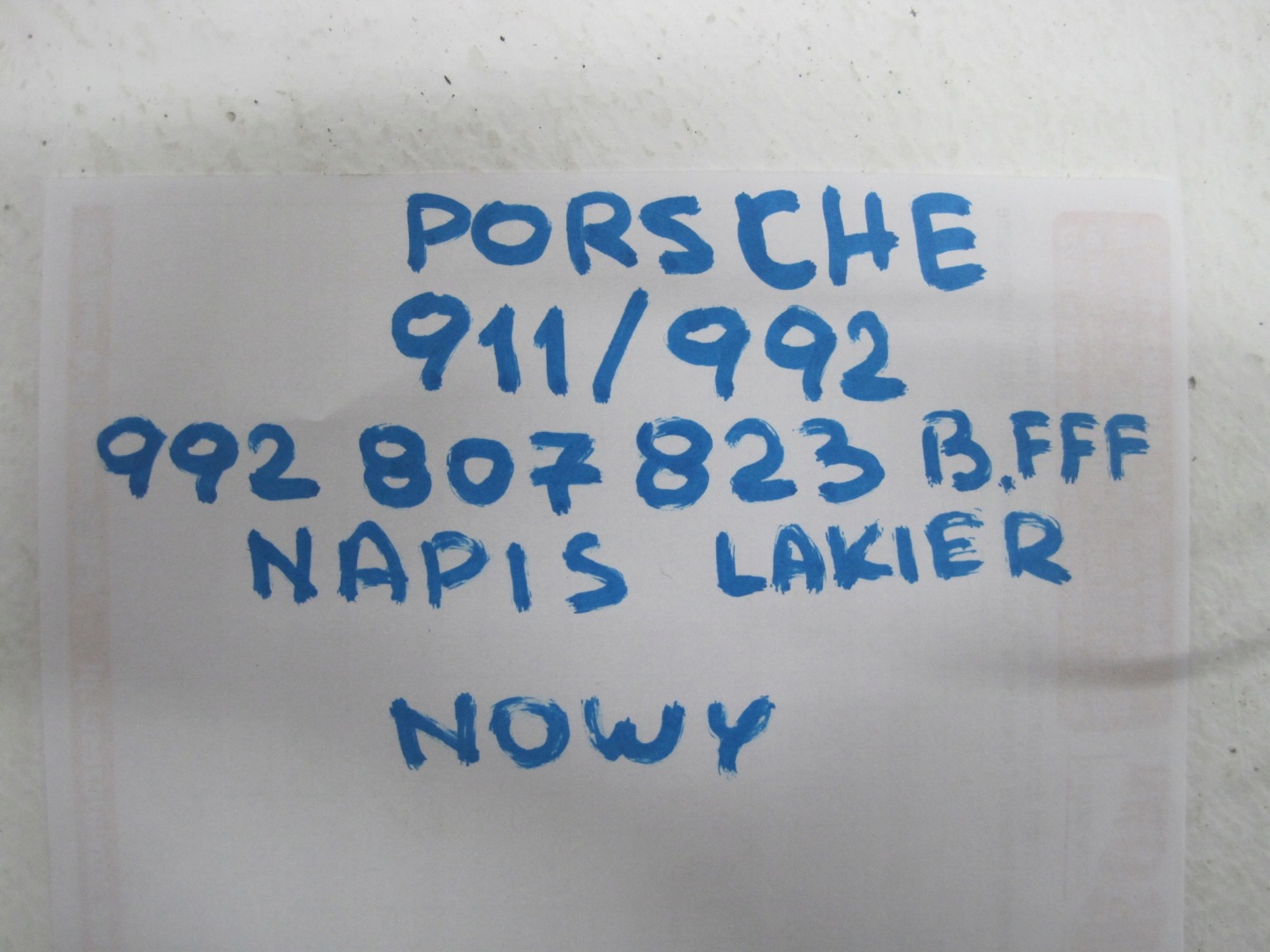 cap moulding bonnet LOGO PORSCHE CARRERA 992807823B
