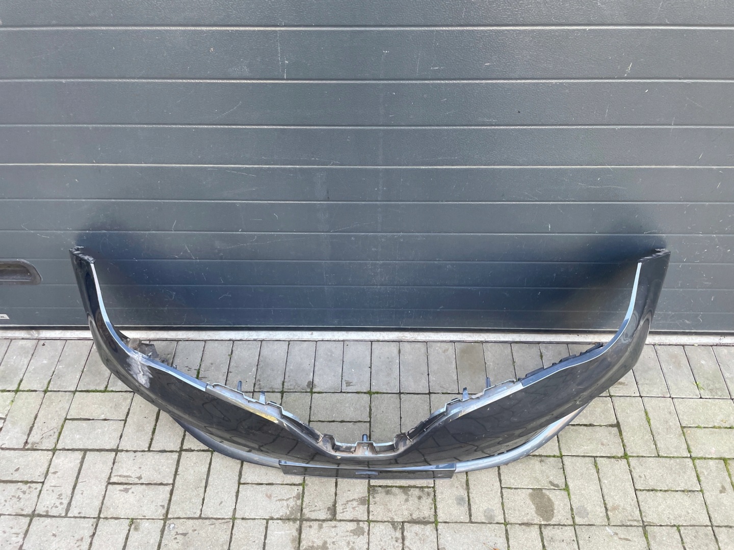 Renault Zoe Lift Frontstoßstange vorne