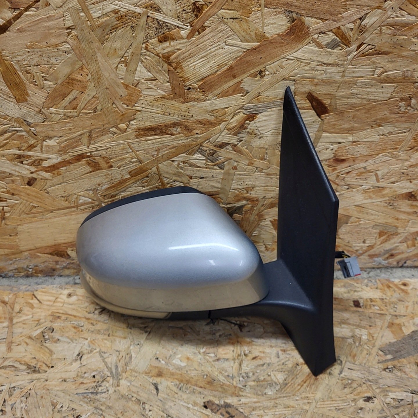 FORD FOCUS MK2 08-11R LIFT mirror right 6 vertical silver KOD 08