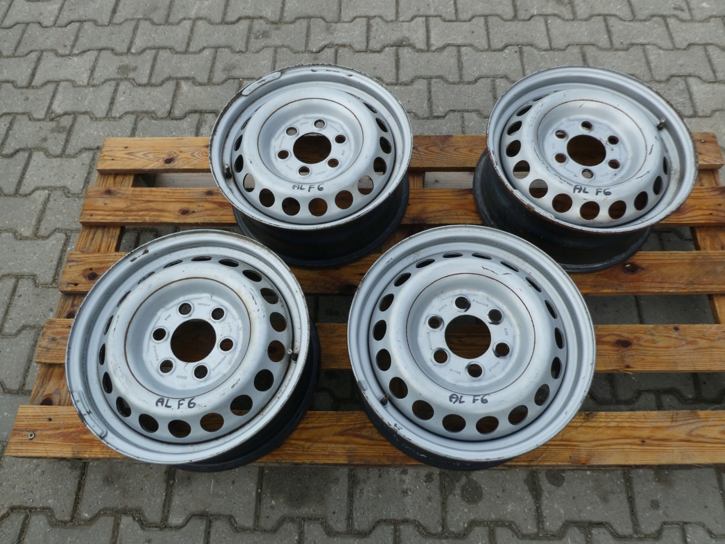 4X discs metal disc MERCEDES SPRINTER CRAFTER A0014014802