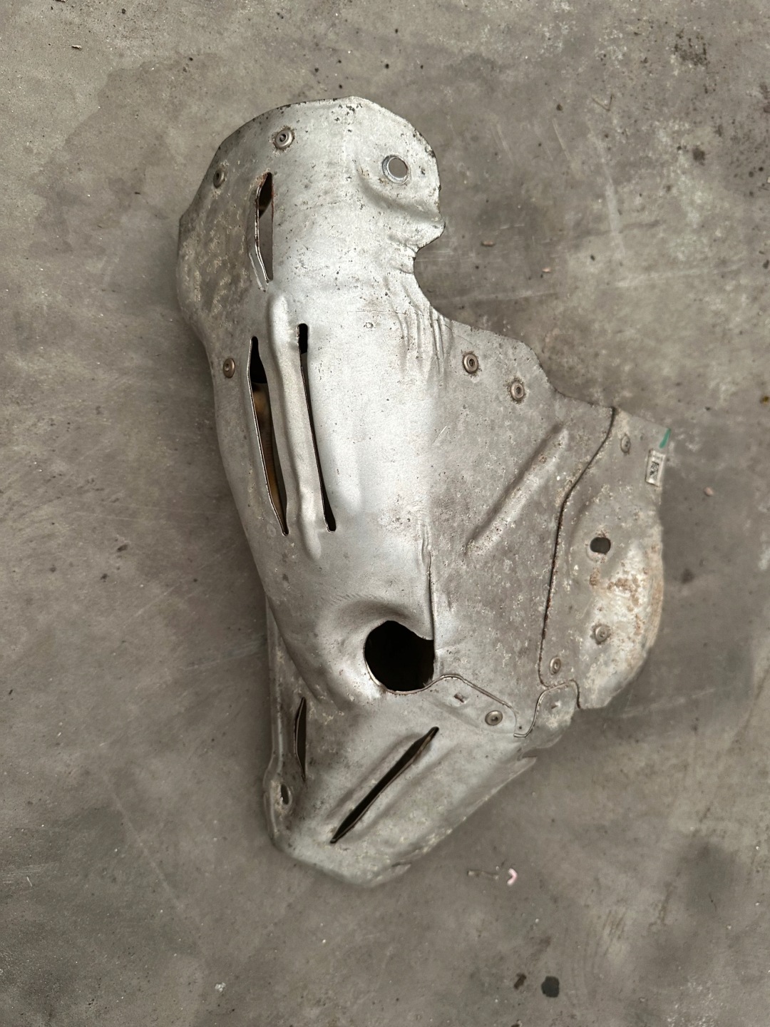 CITROEN DS7 1.6 THP Blende Abdeckung TERMICZNA