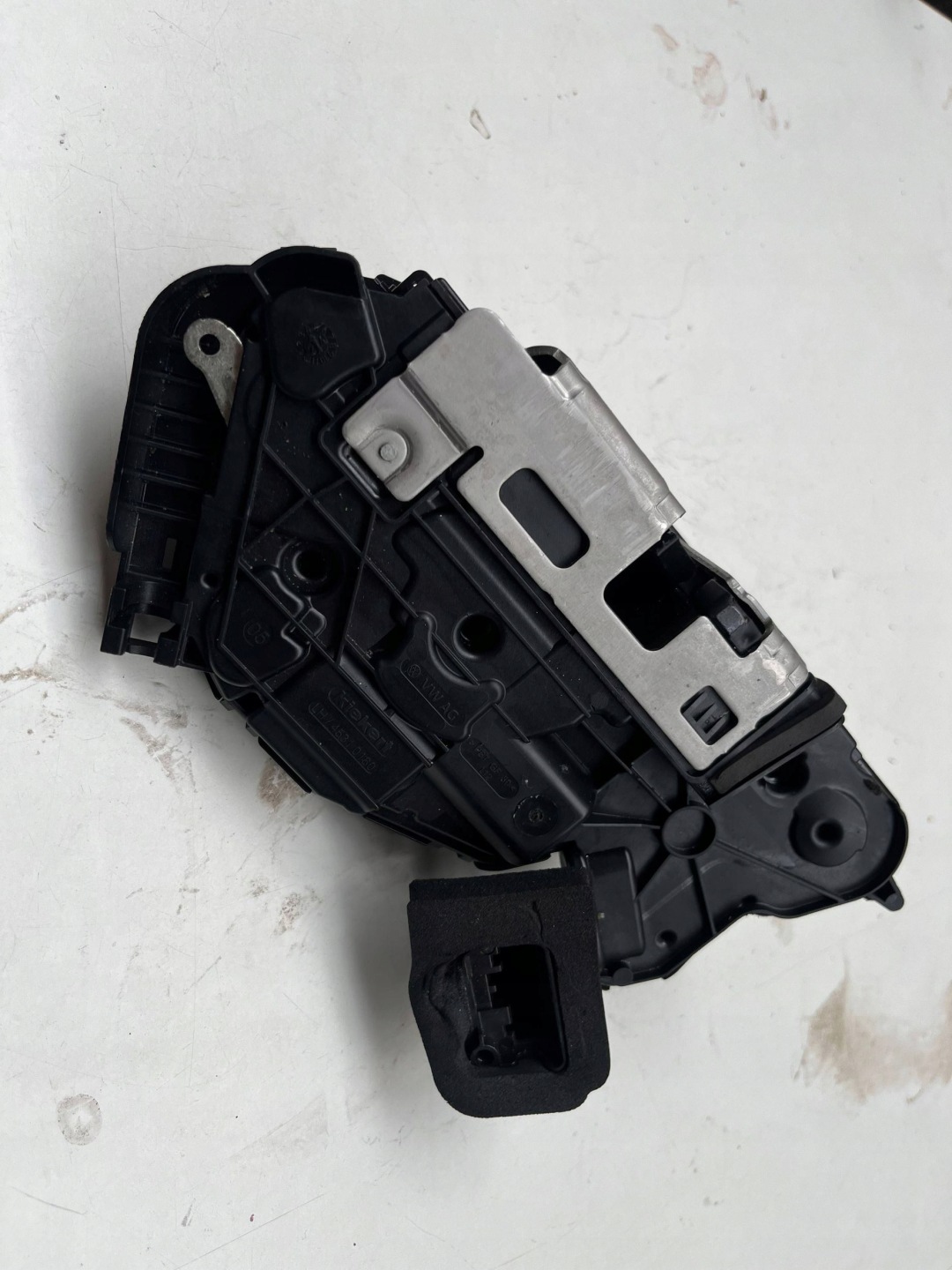 VOLKSWAGEN SEAT SKODA lock door left front 5TB837015D @M