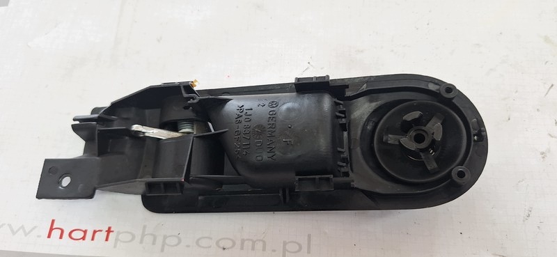 handle inner VW GOLF IV 1J0837114