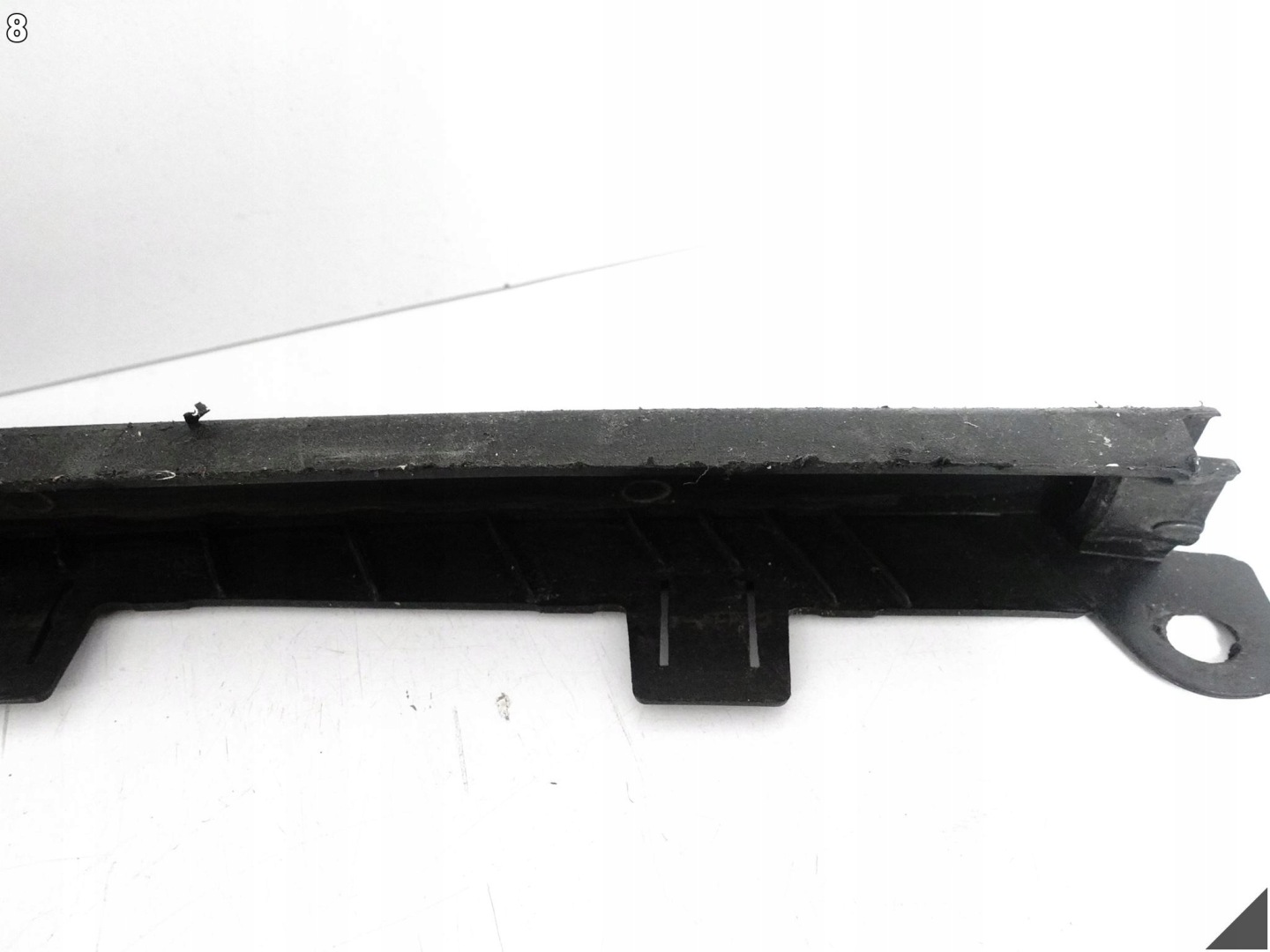 OPEL CORSA E V 14-19 moulding HOKEJ SPOILER W bumper front right 39003574