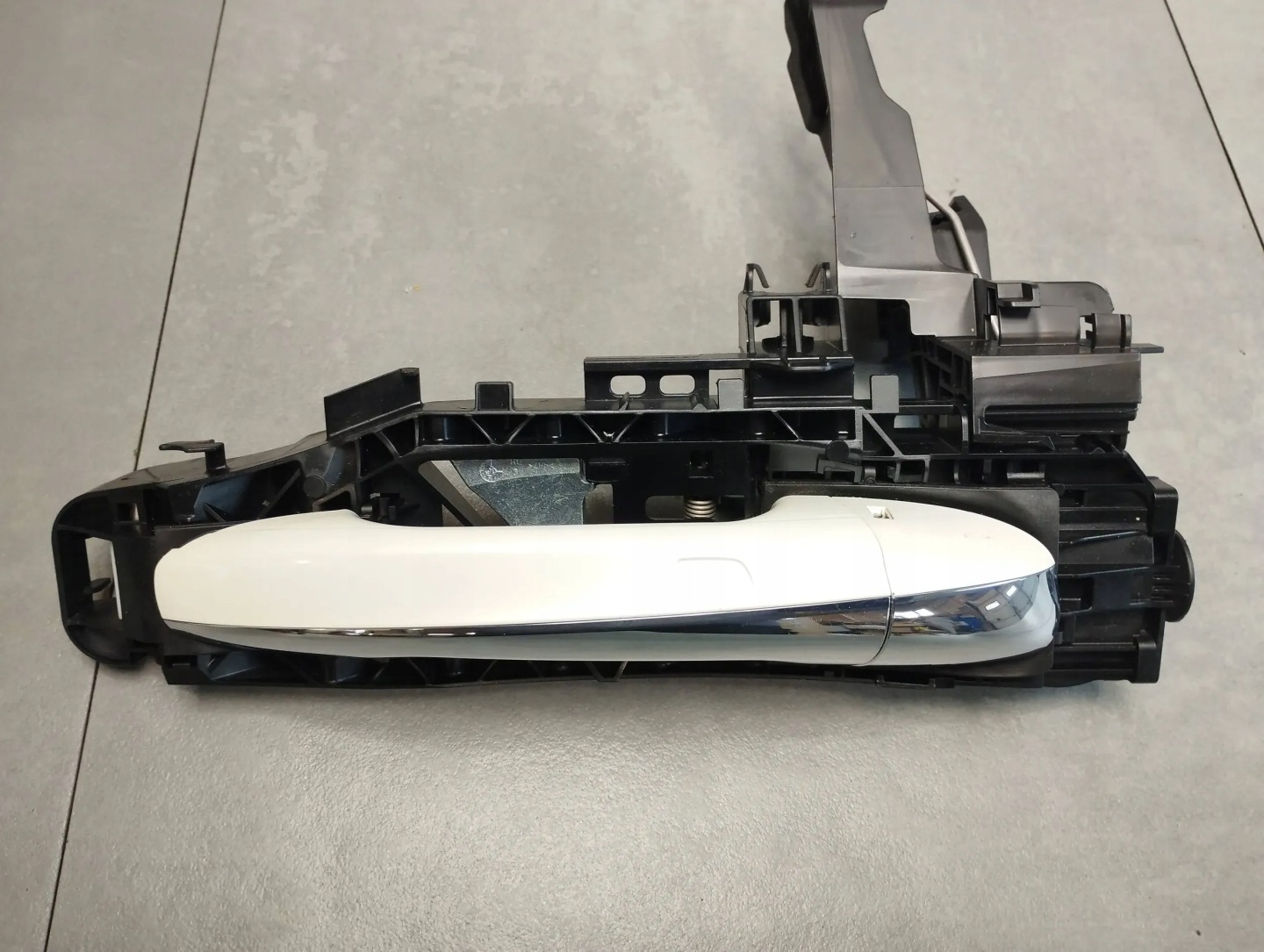 Mercedes-Benz GLC X253 handle right front 799 KEYLESS ANGLIK