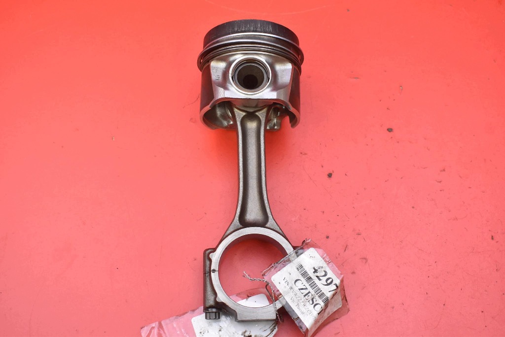piston bielle 81L97A12 VW PASSAT B7 2.0 TDI 140 KM 10-15