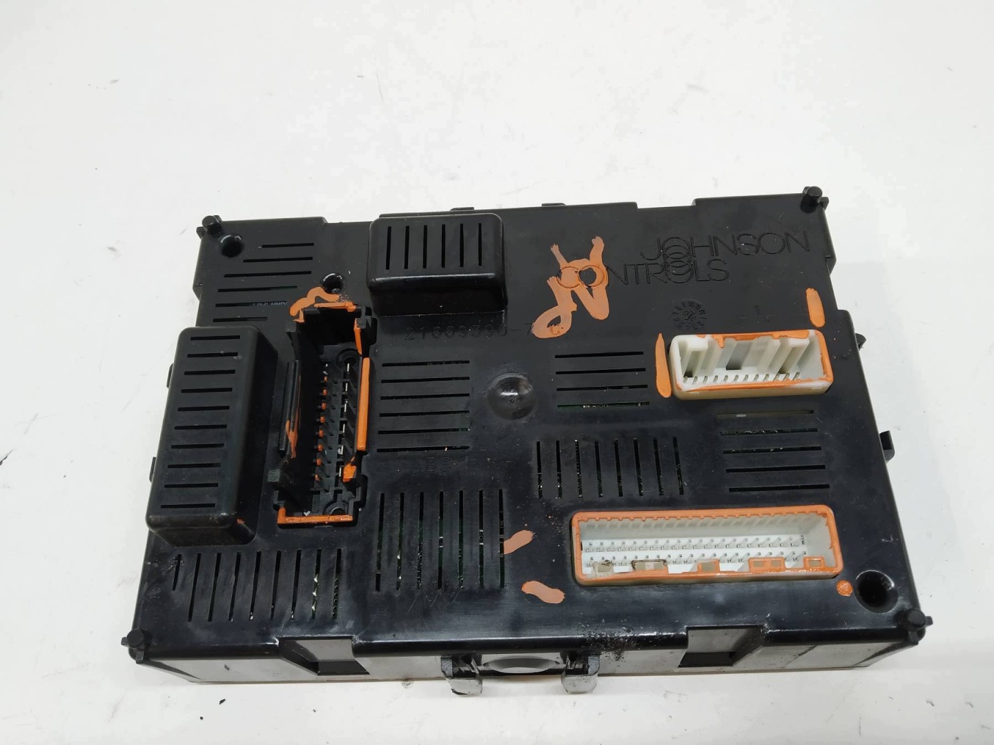 modulo 8200652284 BCM L2R Renault Clio III (2005-2014)