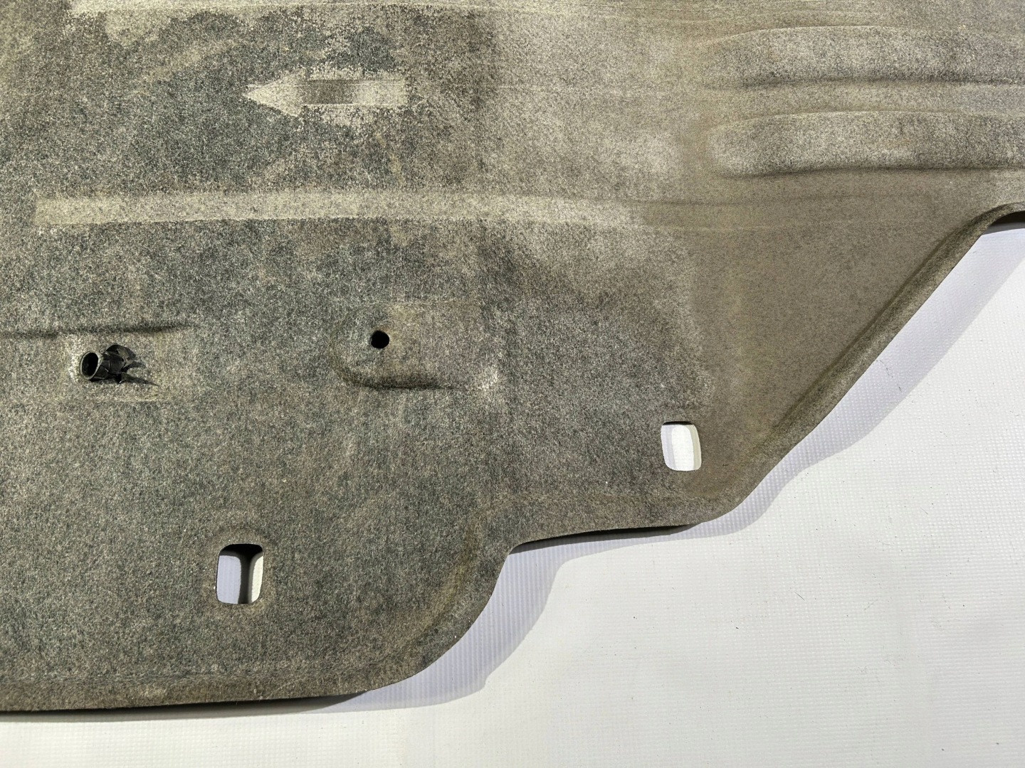 cover lower chassis Chrysler Pacifica Hybrid Plugin 2021
