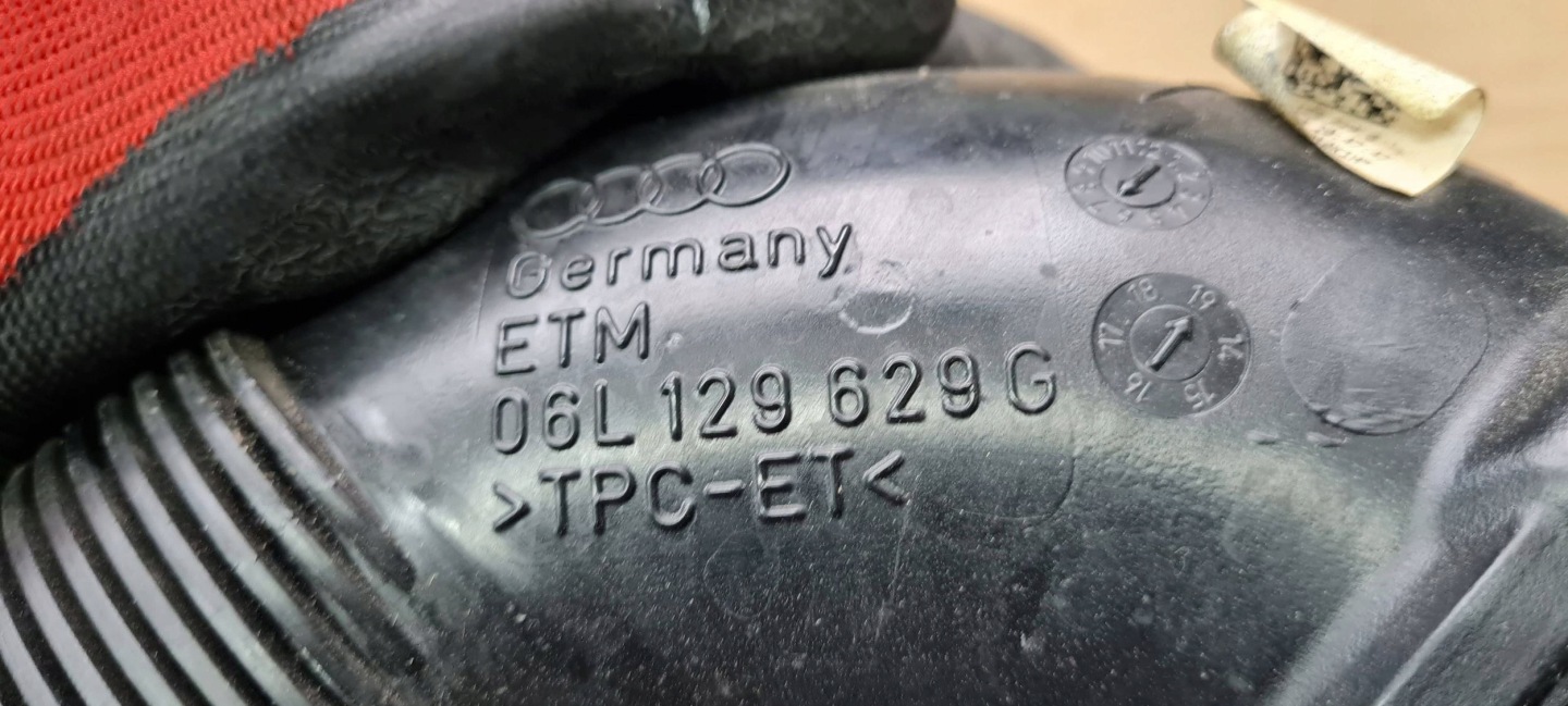A5 8W pipe air hose 2.0 TFSI 06L129629G A4 B9 8W