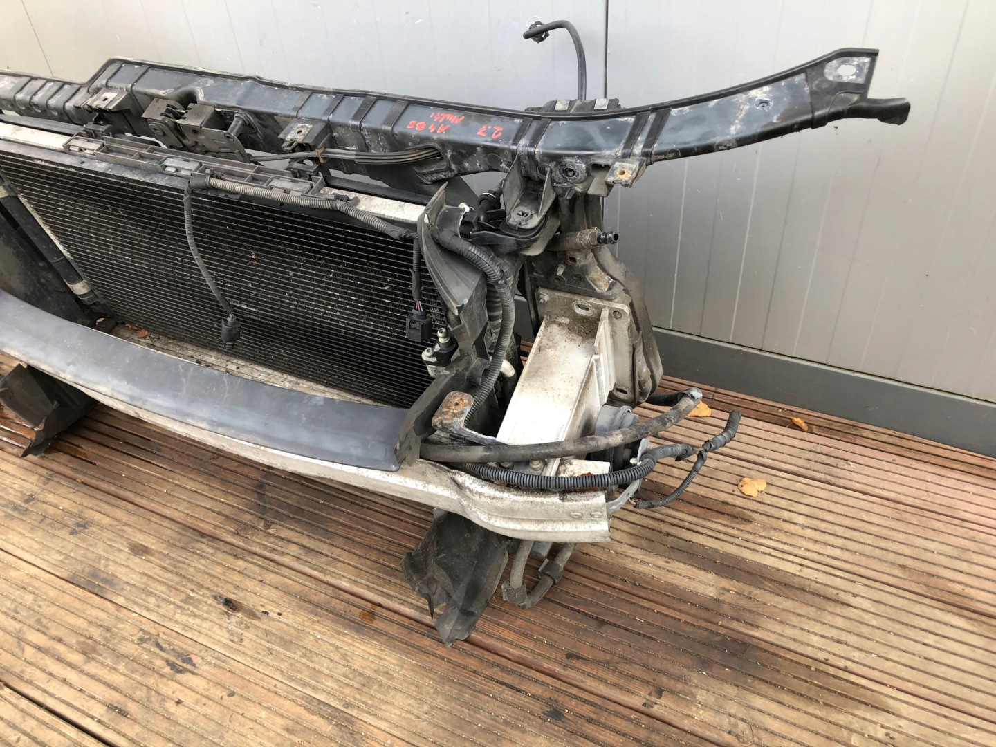 AUDI A4 B8 2.0 TDI MAN complete front body wall sider