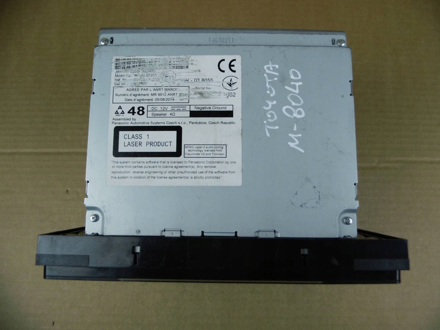 Toyota Corolla E16 ekran radio display navigation devices 86140-02480 8614002480