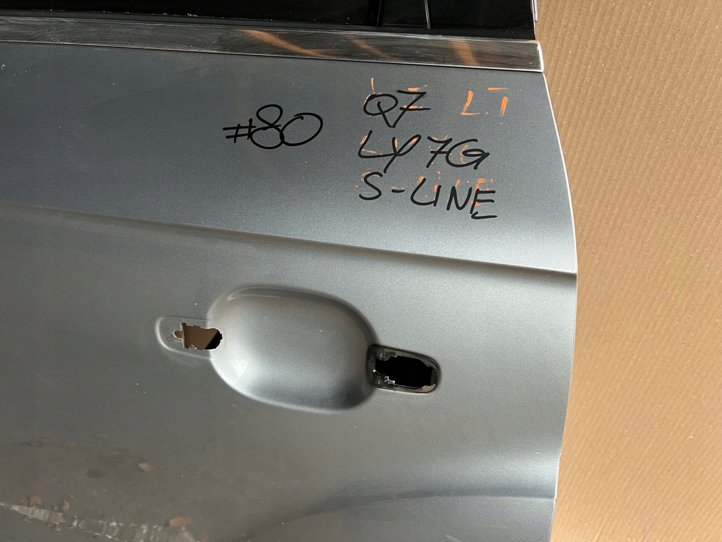 AUDI Q7 4L Tür links heck links hinten LY7G