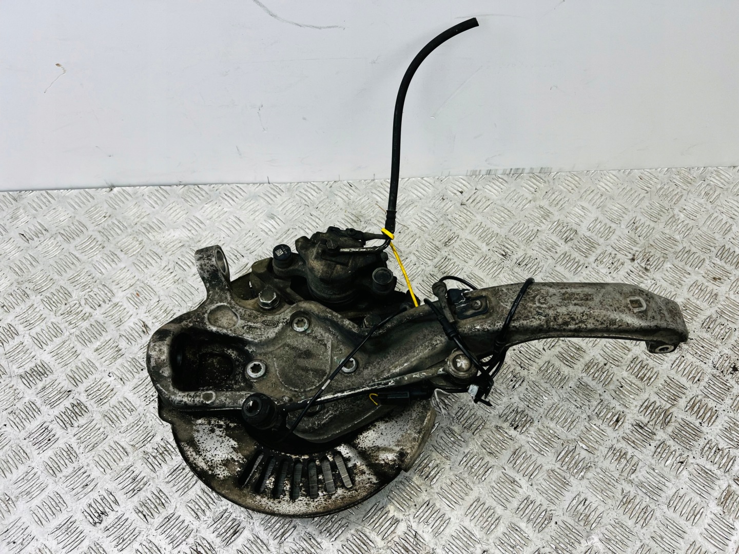swing left front JAGUAR X761 HK83-3K186-AC