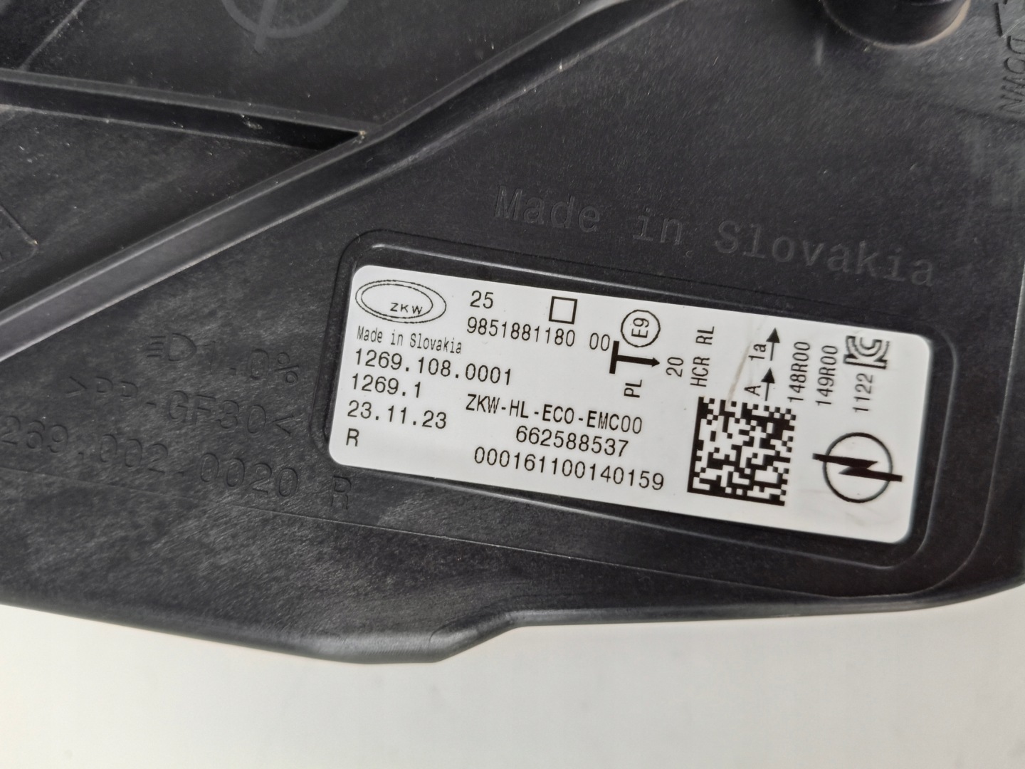 light right REFLEKTOR OPEL ASTRA VI L 22- FULL LED