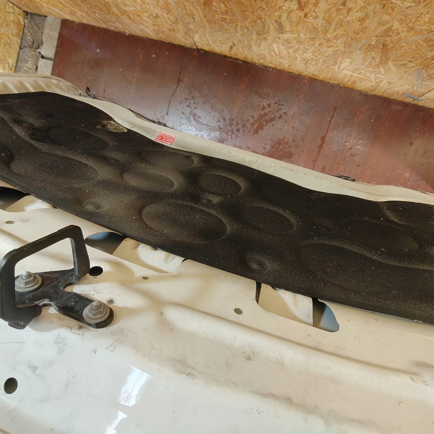 bonnet front MERCEDES CLA W117 KOD 650
