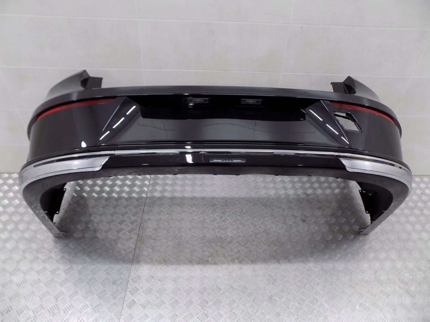 BMW 7 G70 bumper rear rear part 6 PDC 475