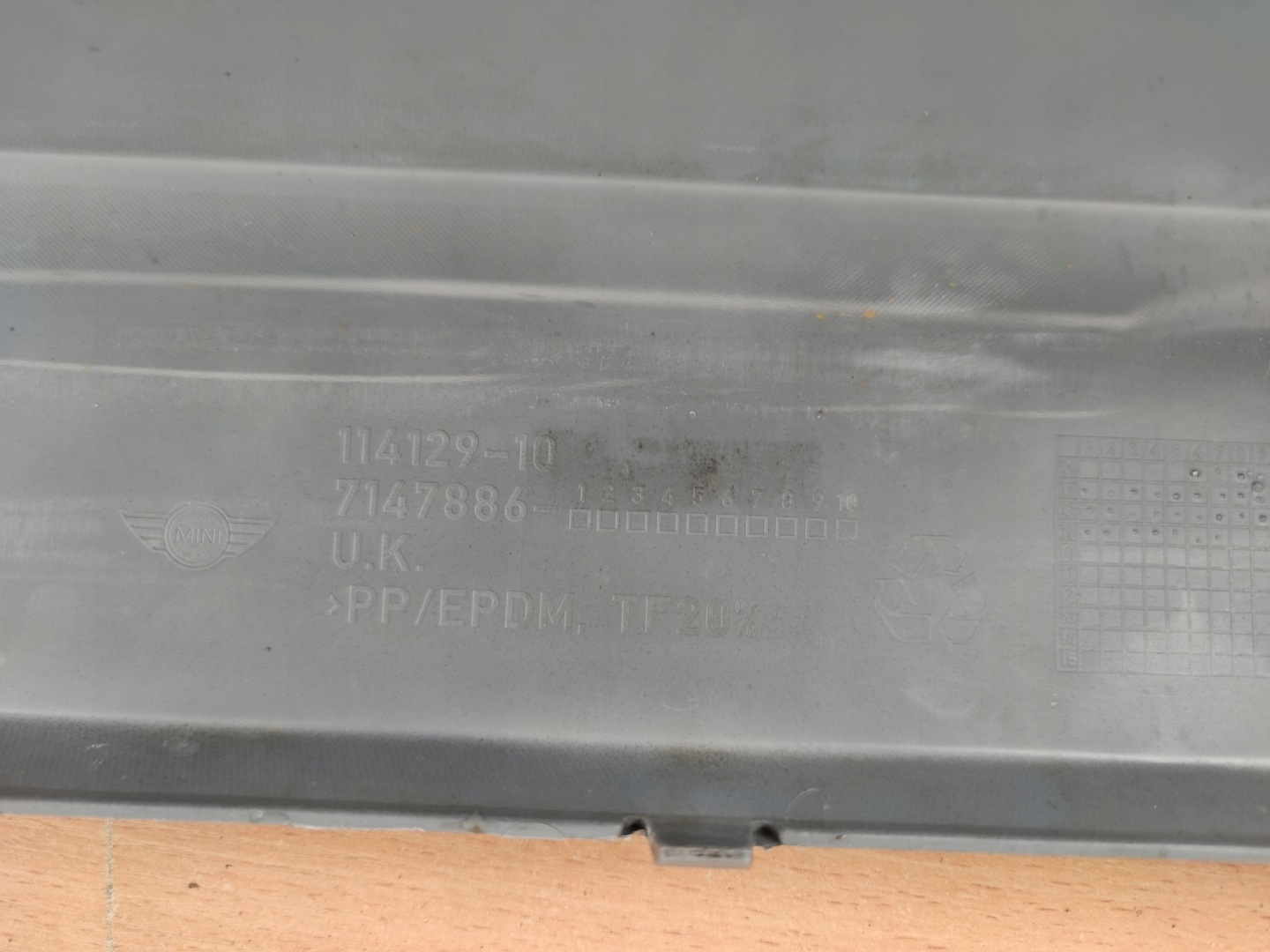 MINI COOPER S R56 06-10 ROK bumper rear part below PDC