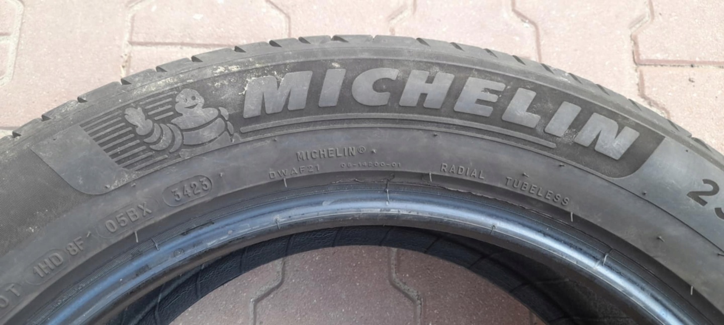 MICHELIN PRIMACY 4 235/55R19 105W MO XL 2023