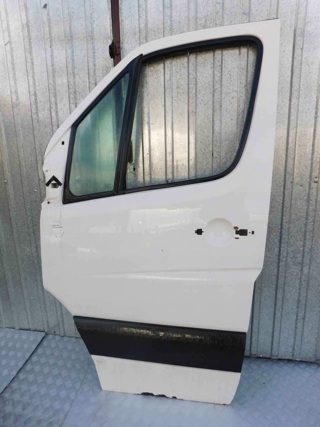 Mercedes Sprinter 906 VW Crafter door left driver´s front 06-17r nice