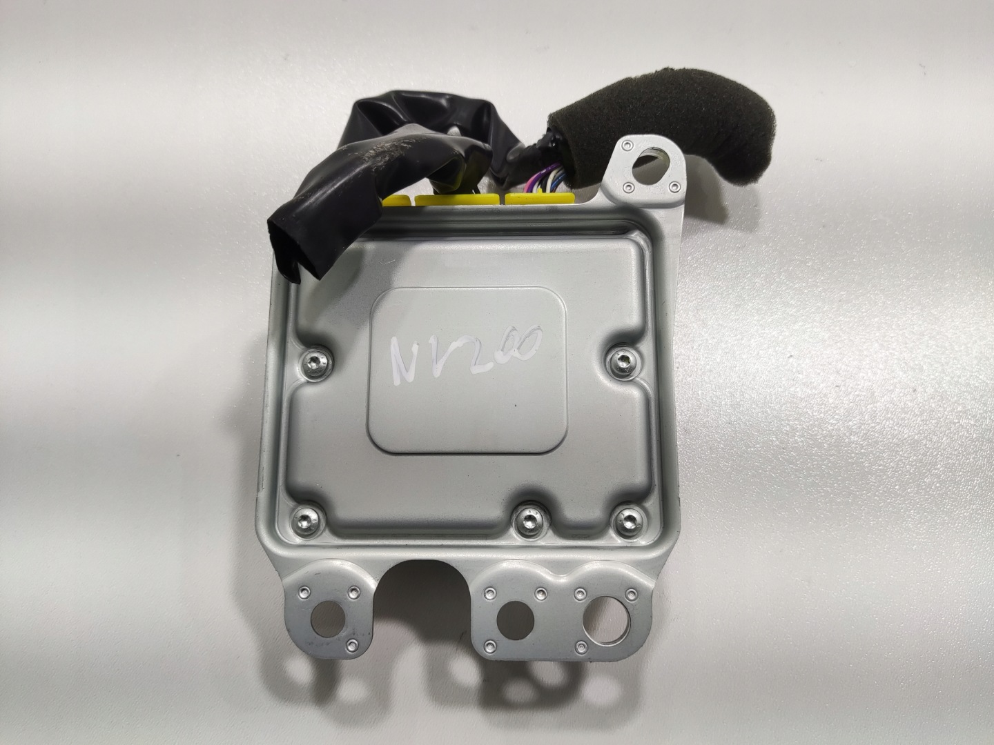 SENSOR MODULO CENTRALINA AIRBAG AIRBAG NISSAN E-NV200 988204FA4B 2014-2021