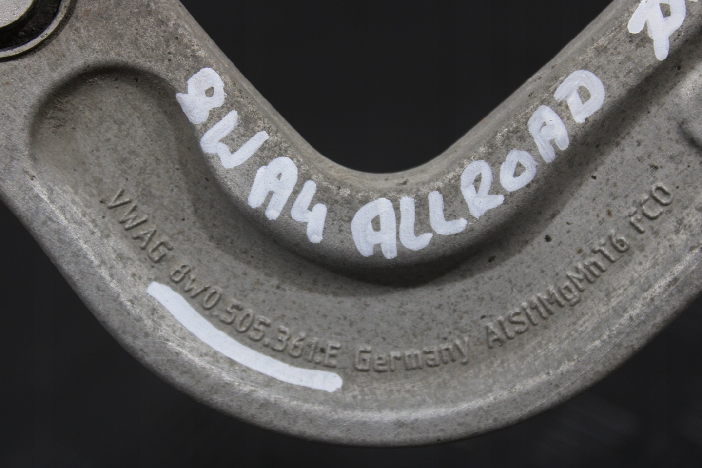 Querlenker rechts heck 8W05053616 AUDI A4 B9 8W0 8W9 ALLROAD