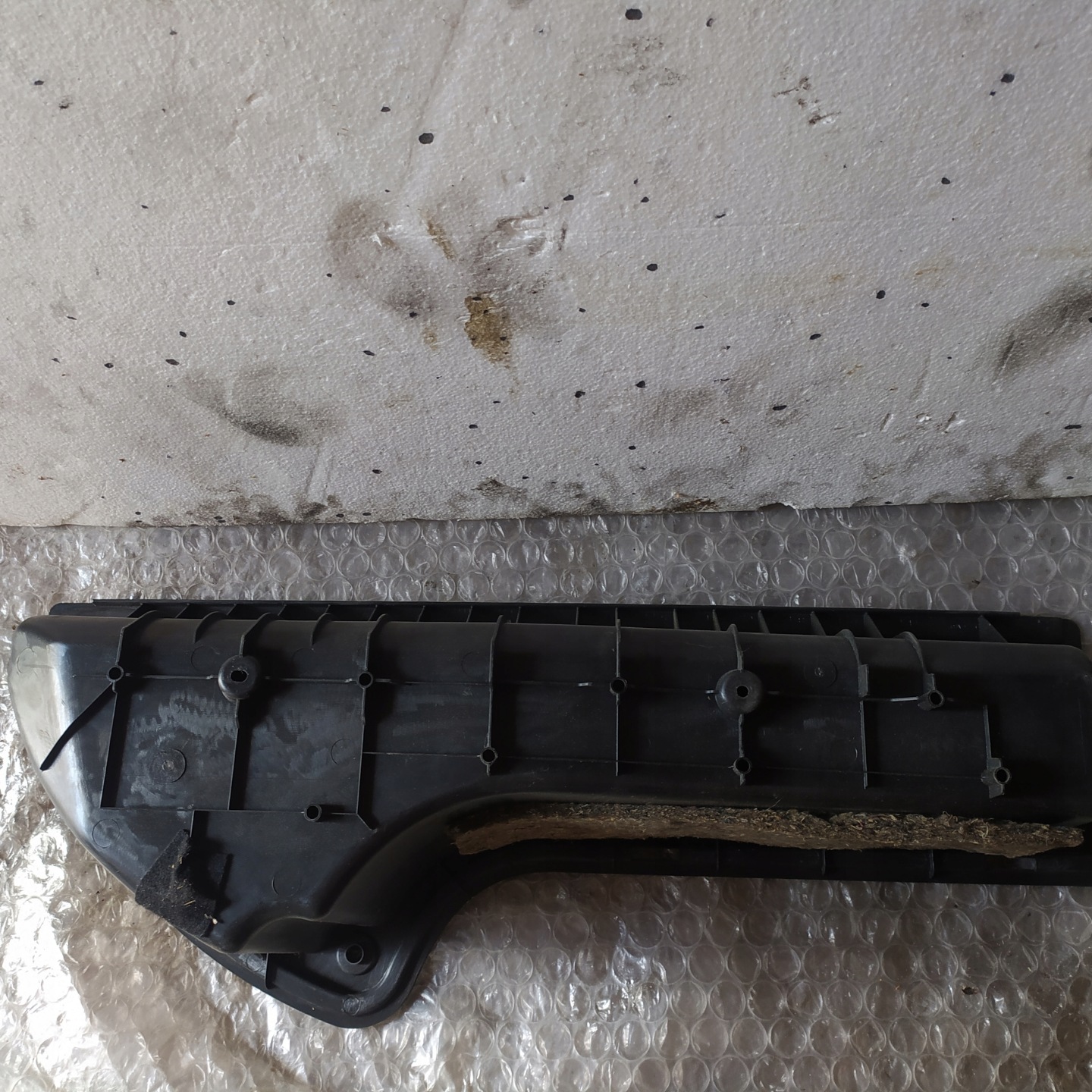 passenger compartment left rear part Nissan murano Z50