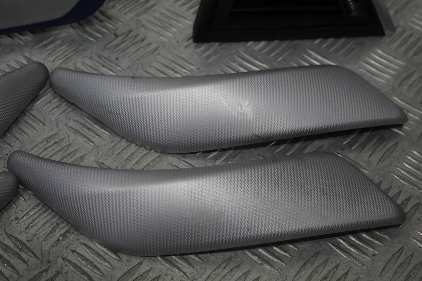 Moulage DEKORY Console BMW 1 F20 LIFT