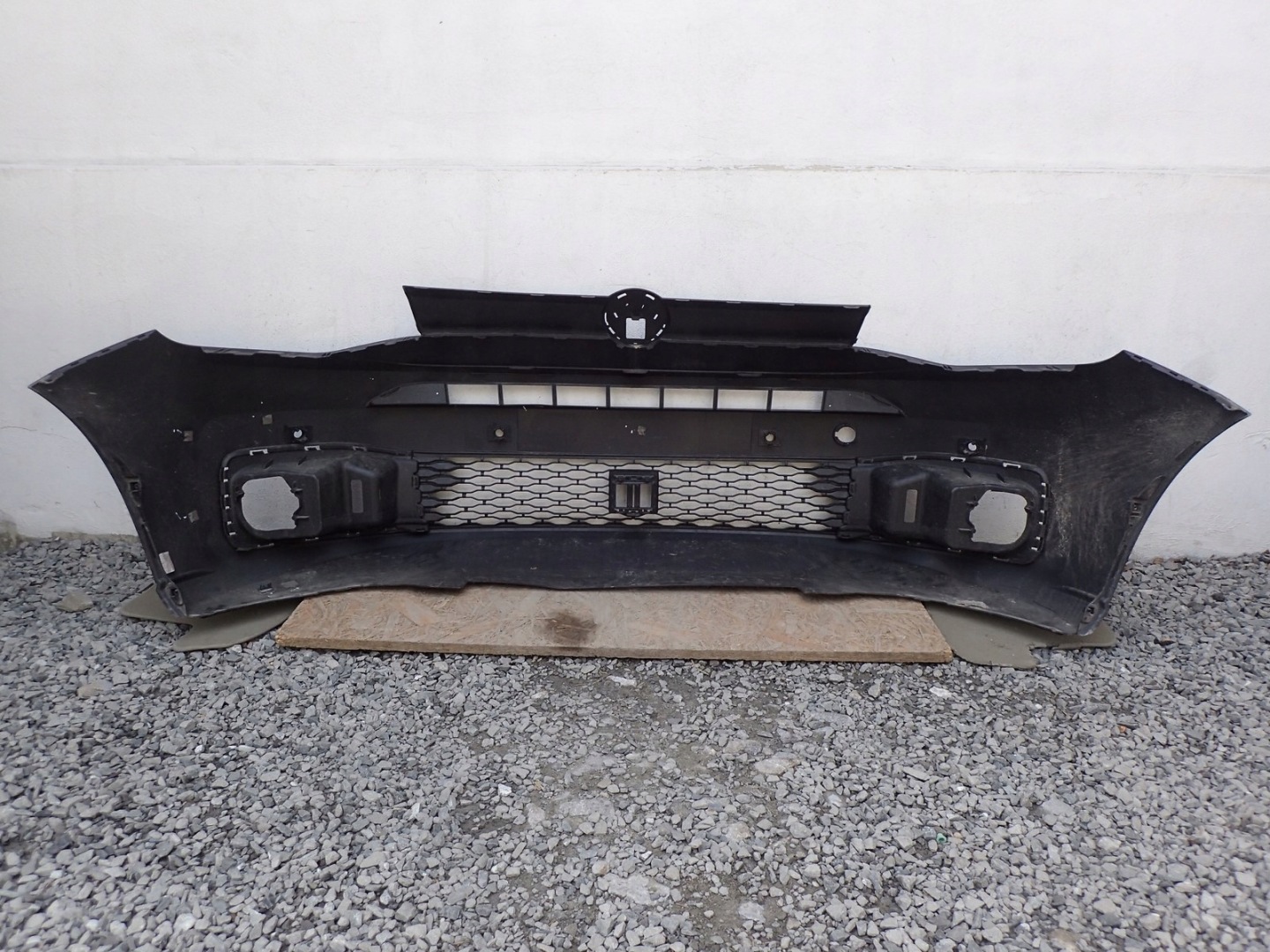 bumper front front VW VOLKSWAGEN CADDY 5 V 2K7