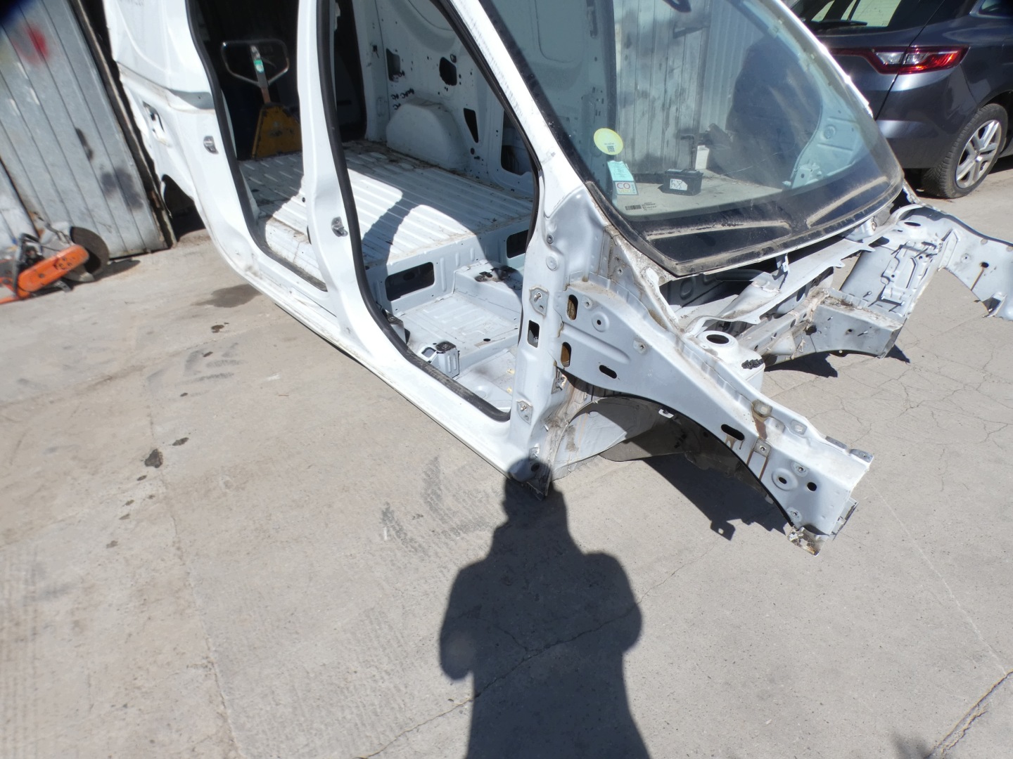 RENAULT EXPRESS 23R right SLUPE threshold BOK DV369