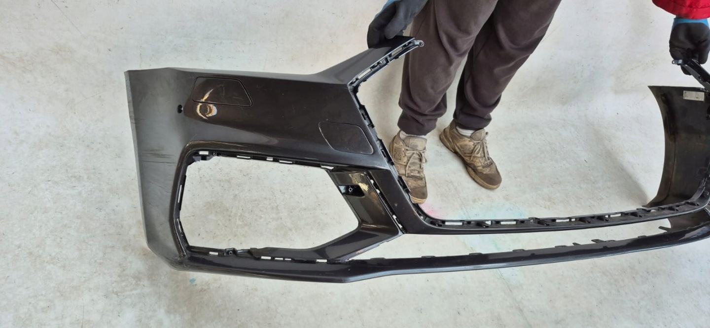 AUDI A7 4K 4K8 S-LINE 17- bumper front front SPR PDC 4K8807437C