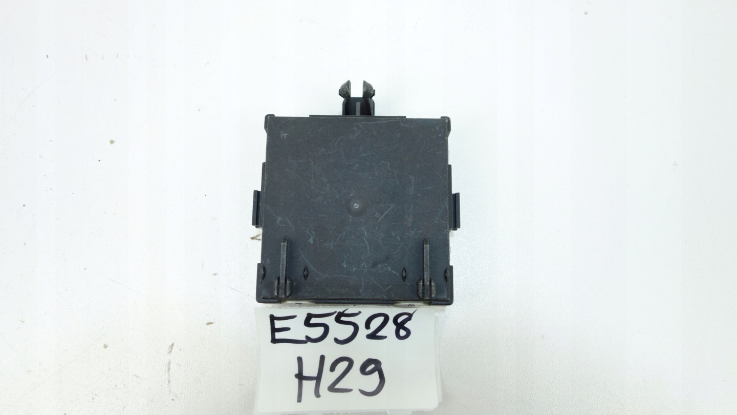 module control unit KOMFORTU door MERCEDES C W206 21- A2069000513