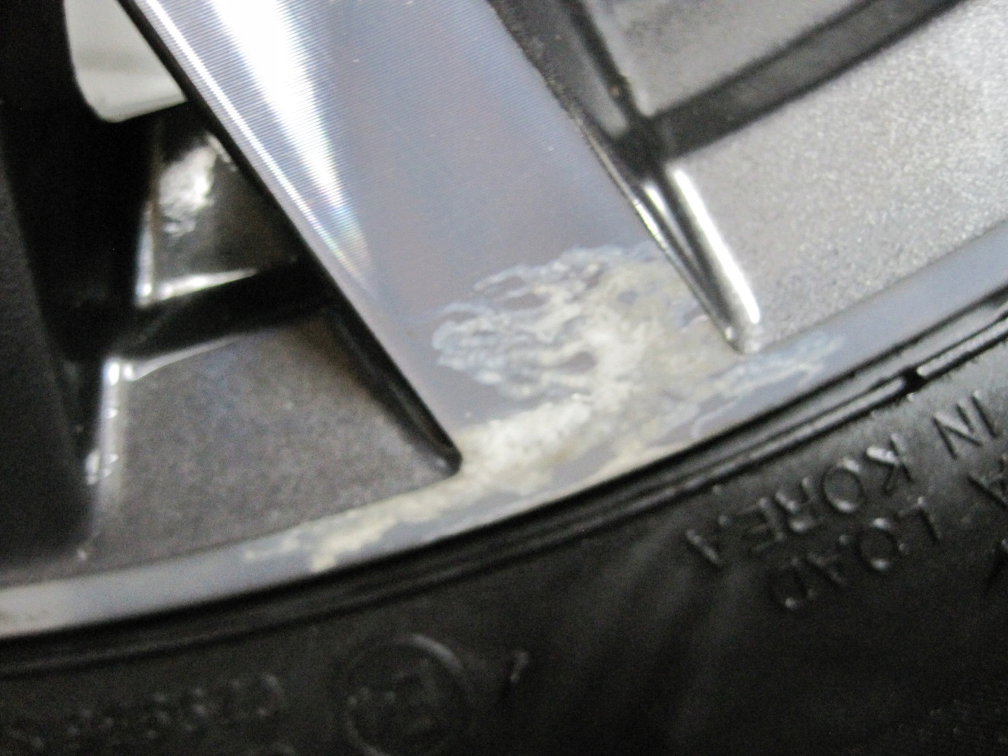 wheels discs tyres VW TIGUAN 5NA R17 23R M+S