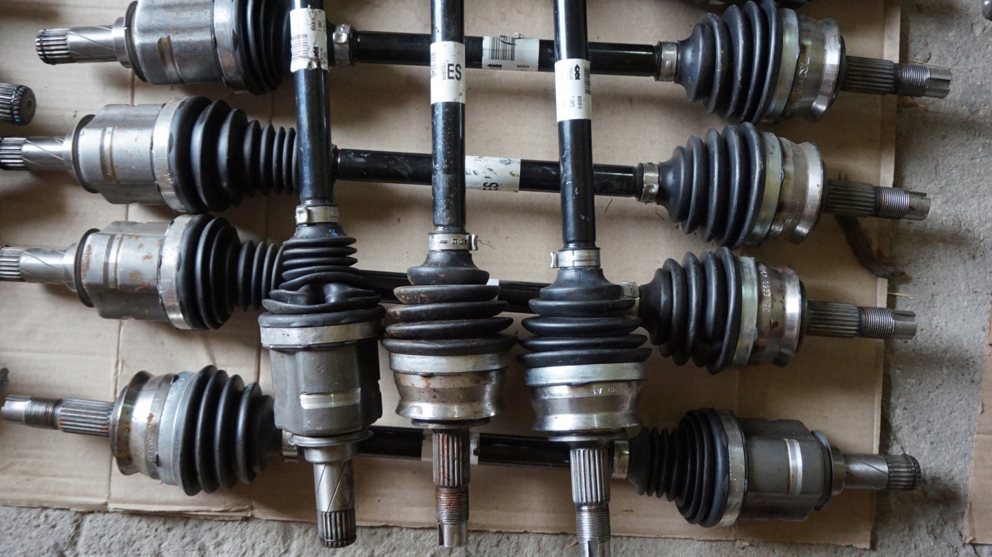 semi-axis left 13248675 ES Opel Opel Corsa E 1.2 0km